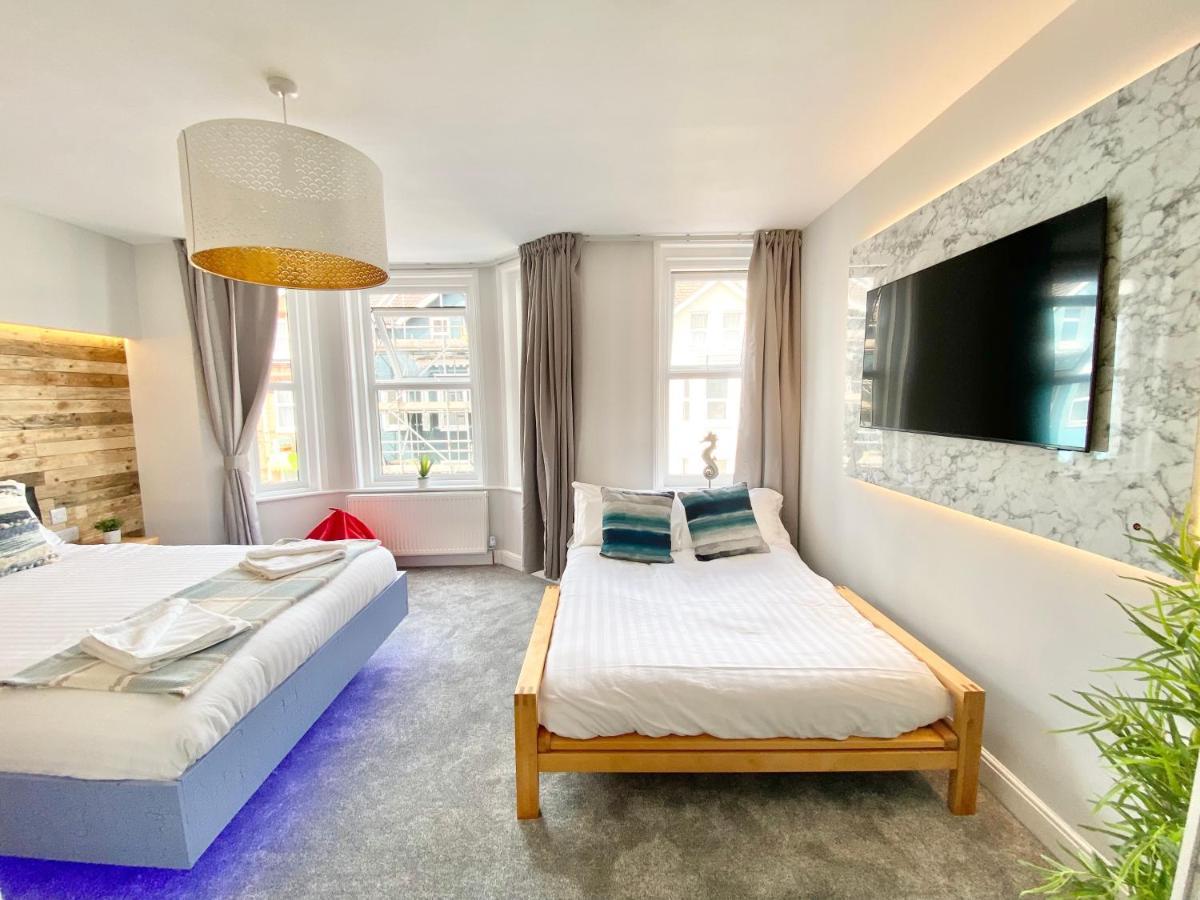 Cloud9 Guest House - By Coastline Retreats - Newly Renovated, Beautiful Ensuite Rooms Near Seafront In Town Centre, Netflix, Superfast Wifi, Communal Kitchen 본머스 외부 사진