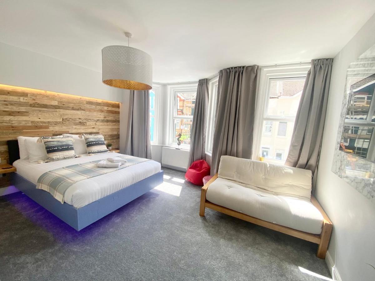 Cloud9 Guest House - By Coastline Retreats - Newly Renovated, Beautiful Ensuite Rooms Near Seafront In Town Centre, Netflix, Superfast Wifi, Communal Kitchen 본머스 외부 사진