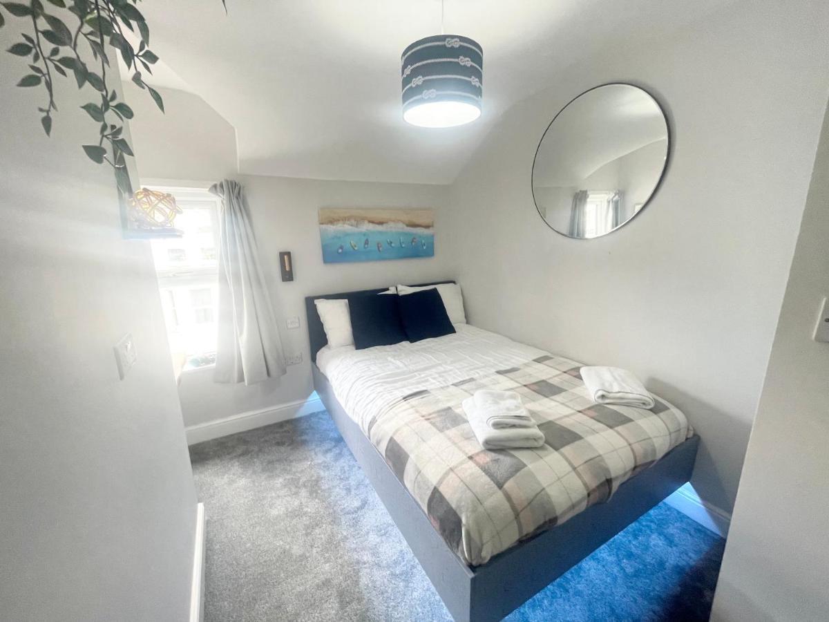 Cloud9 Guest House - By Coastline Retreats - Newly Renovated, Beautiful Ensuite Rooms Near Seafront In Town Centre, Netflix, Superfast Wifi, Communal Kitchen 본머스 외부 사진