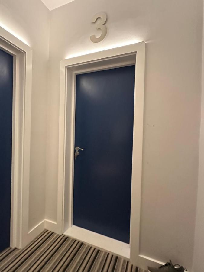 Cloud9 Guest House - By Coastline Retreats - Newly Renovated, Beautiful Ensuite Rooms Near Seafront In Town Centre, Netflix, Superfast Wifi, Communal Kitchen 본머스 외부 사진